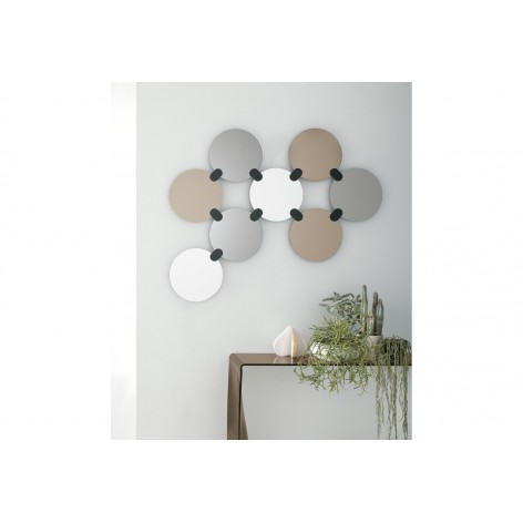 Atomo specchiera set composta da 8 specchi rotondi design 3 colori Target point SSC23